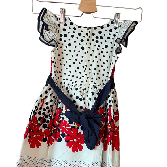 NWT Beautiful 1/2 Year Old Girls Floral Cotton Dress in Red, Blue and White. - Picture 2 of 16